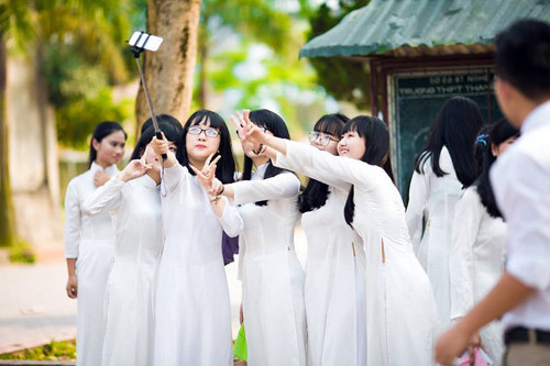 Không thành viên nào trong lớp đạt dưới 22 điểm khối A.