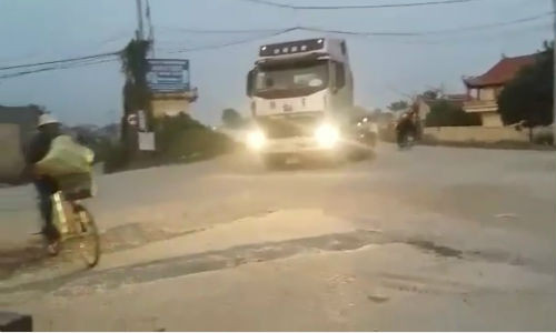 Hanh trinh truy tim doan xe vua cho thep long hanh lien tinh