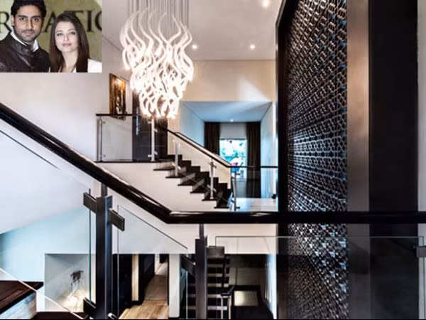 Lan can cầu thang trong suốt.