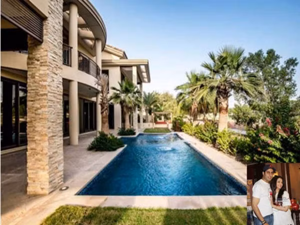 Bể bơi ngoài trời trong khuôn viên căn biệt thự.