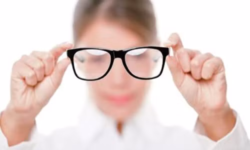 Cac bien phap hay giup cai thien thi luc cho mat