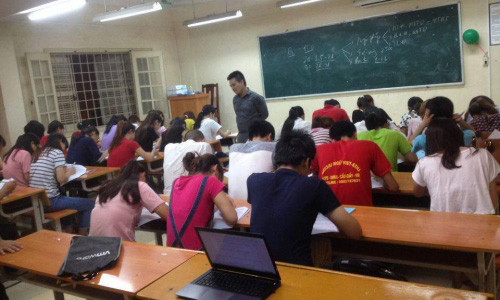 Thay giao bo viec luong cao mo lop tieng Anh mien phi