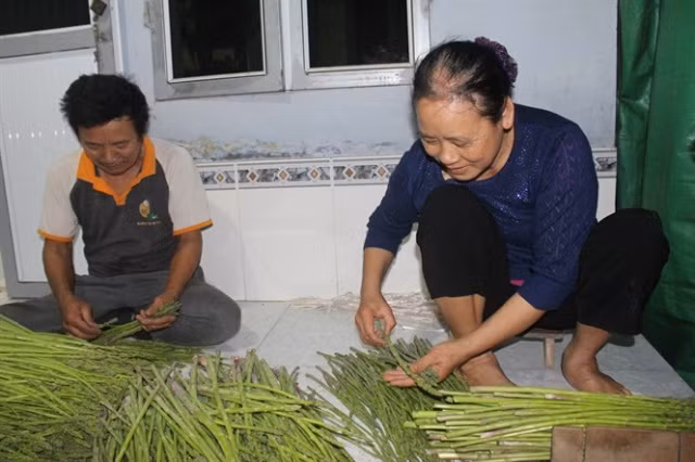 Trang dem di hai loai rau quy toc chi danh cho nha giau-Hinh-3