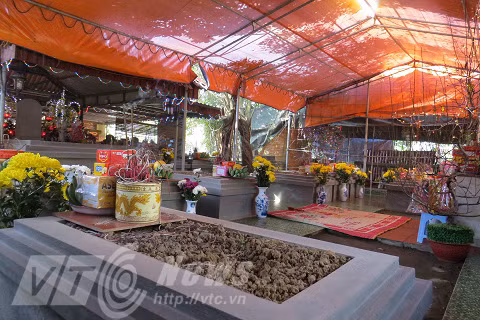 Vi sao “nha ngoai cam” khang dinh tim thay mo cu Nguyen Binh Khiem?-Hinh-2