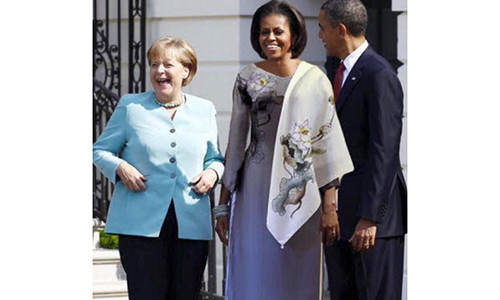 Bức ảnh này gây xôn xao mạng 24h qua.