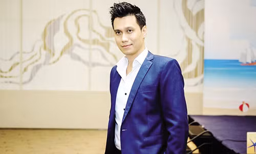 Viet Anh ap luc khi luon bi so sanh voi “Chay an”