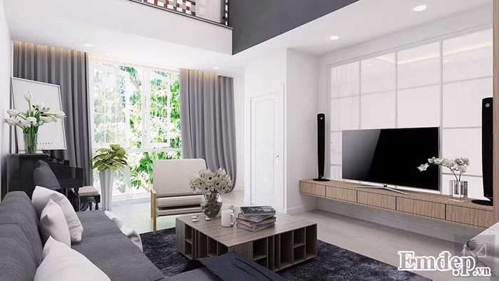 Cửa sổ rộng, thoáng giúp cho không khí trong phòng được lưu thông dễ dàng hơn. Gia chủ cũng tận dụng được nắng, gió từ cánh cửa lớn này.