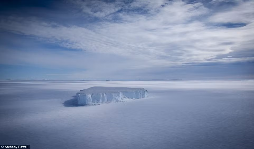 Phong cảnh tuyệt đẹp này đã thu hút nhiều người làm việc, cũng như kéo người khác trở lại vào những năm sau đó.