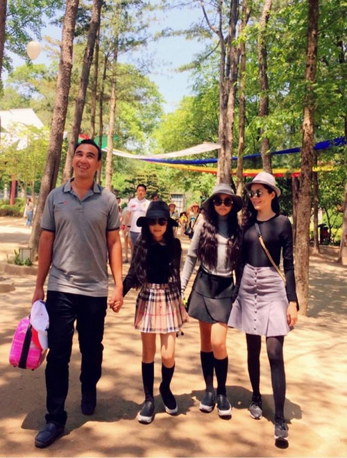 Quyen Linh ke thoi bom xe luom ve chai roi nuoc mat-Hinh-3