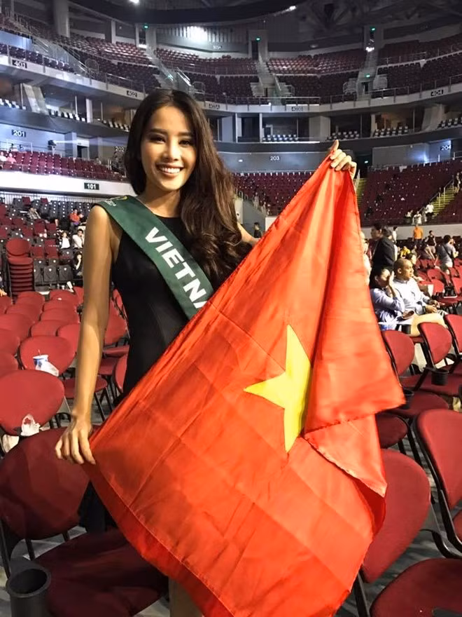 Nam Em len tieng ve su co phien dich sai thi ung xu