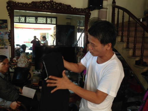 Lang nghe may comple - veston noi danh 100 nam nay o HN-Hinh-3