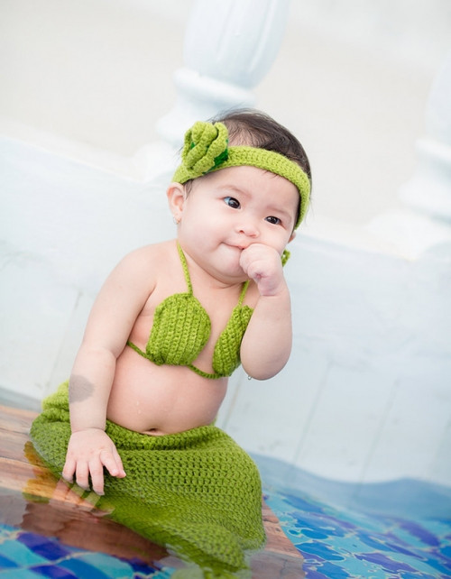 Thời gian qua bộ phim điện ảnh của vua hài Châu Tinh Trì “Mỹ nhân ngư” đang tạo nên “cơn sốt” trên cộng đồng mạng. Và tạo hình nàng tiên cá xinh đẹp đã được rất nhiều cô nàng hóa thân. Thế nhưng hình ảnh các em bé hóa thân thành “Mỹ nhân ngư” khiến nhiều người phát cuồng.