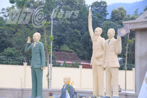 Di nhan thich tac tuong va thu vui… chang giong ai