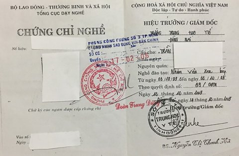 “Ky nu” he lo thu nhap bat ngo trong quan mat-xa hang VIP