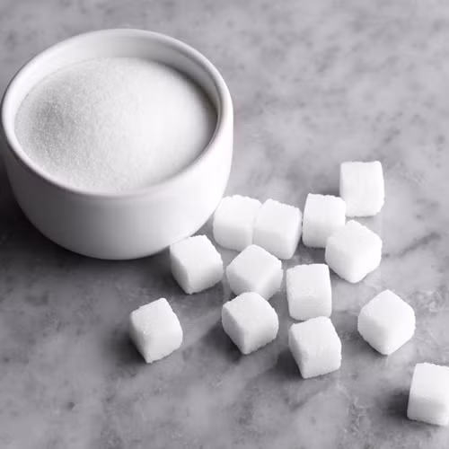 Đường: Đường là loại gia vị quen thuộc trong các món ăn hay đồ uống, nhưng nếu tiêu thụ lượng đường quá mức quy định, làn da bạn không chỉ nổi mụn mà còn trở nên khô ráp, xỉn màu, nhăn nheo và mất tính đàn hồi. Một số thực phẩm nhiều đường bạn cần tránh: sô cô la, bánh ngọt, kẹo, nước ngọt.