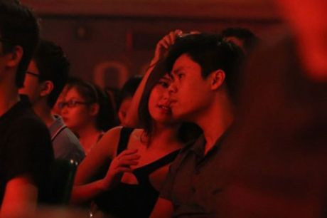 Sau khi chuyện hẹn hò Midu và Phan Thành được công khai, cặp đôi xuất hiện cùng nhau thường xuyên hơn và cũng trở nên tự nhiên hơn khi đi bên nhau trong các sự kiện đông người.