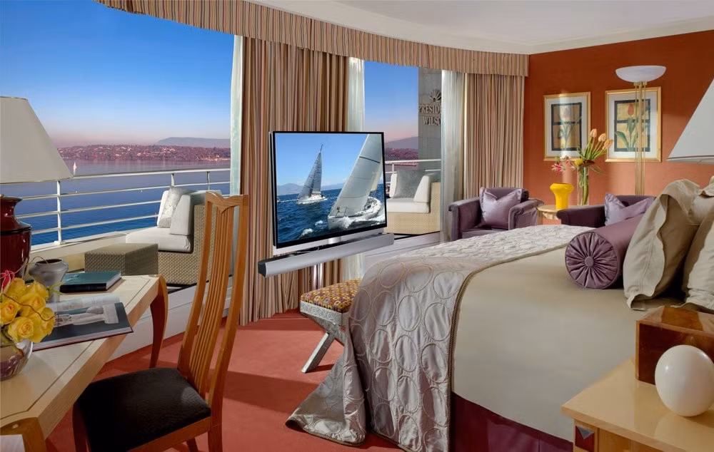 Gần như các phòng đều có thể nhìn ra hồ Geneva.