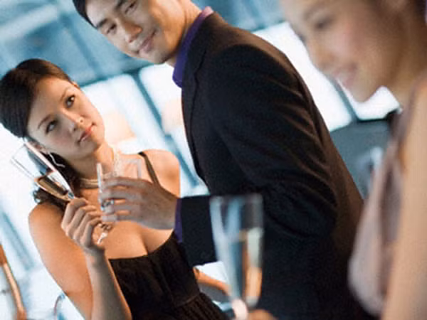 Tra thu chi gai bang cach len giuong voi anh re-Hinh-2