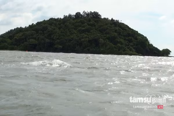 Cuoc song ky la cua quai kiet mu tren dao ma-Hinh-2