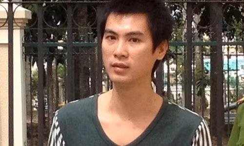 Linh 12 nam tu sau lan yeu thieu nu trong choi tom