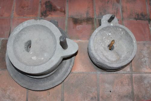 Mọi đồ vật sinh hoạt đều được giữ nguyên trạng.