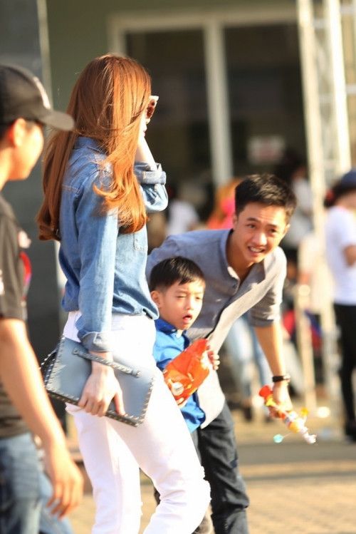 Hành động tái hợp này của cặp đôi vì Subeo được cho là đã khiến cho Hạ Vi, bạn gái mới của Cường đô la buồn bã.