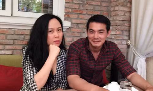 Quách Ngọc Ngoan công khai yêu Phượng Chanel.