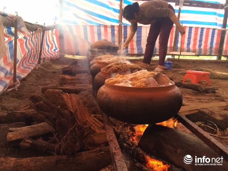 Trao nuoc mat, nut da vi kho ca thue, kiem tien trieu moi ngay