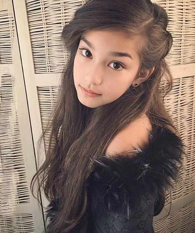 ... nhưng đôi lúc lại rất dịu dàng, nữ tính.