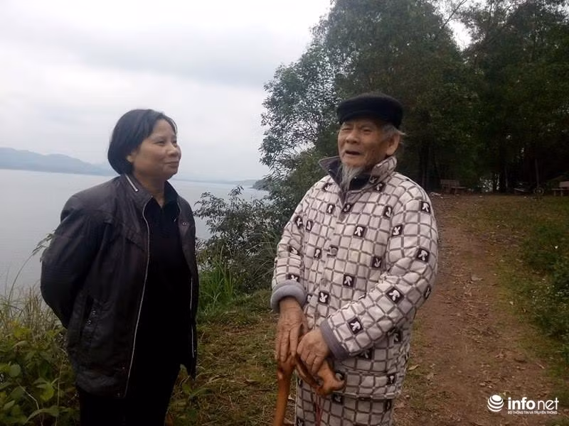 Chuyen ke cua nhung nguoi tung song ben ho Ke Go