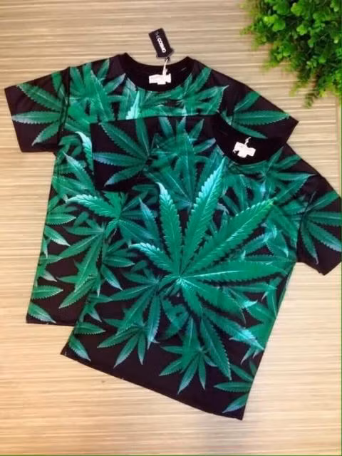 Rung minh bi an dang sau ‘chiec ao la can’ gioi tre dang san lung