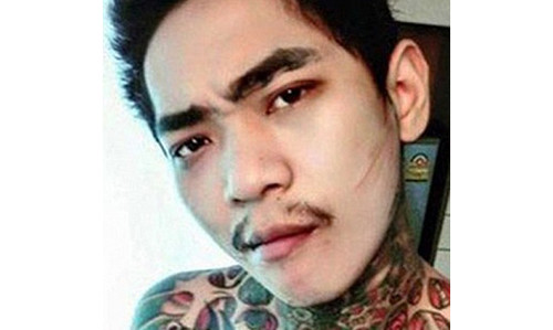 Trùm mafia Nae Wat Dao đã có sáng kiến tăng like quá độc đáo: tự bắn súng vào đầu.