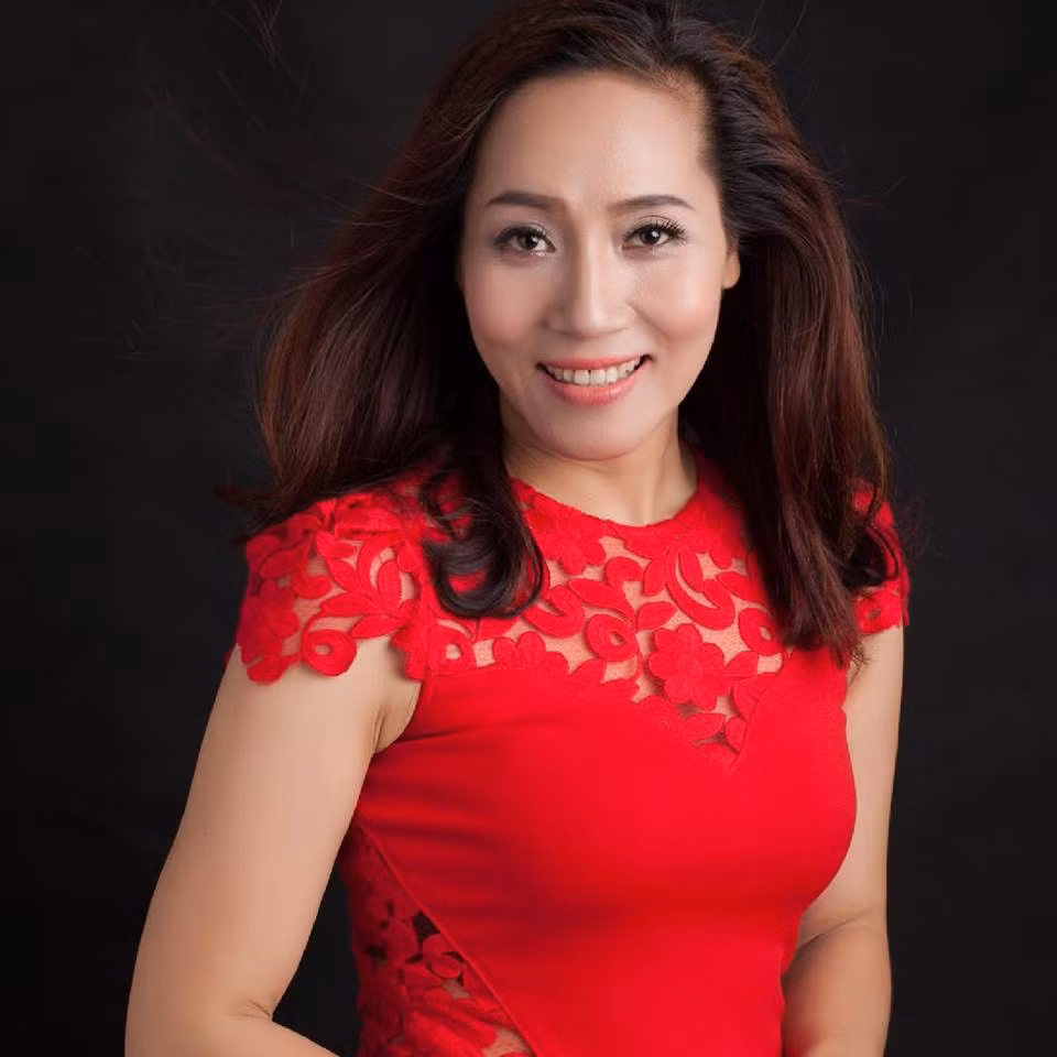 Diễn viên Thu Huyền.