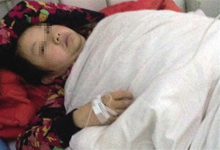 Thai phụ 23 tuổi này đã sinh con trong nhà vệ sinh mà không hề hay biết.