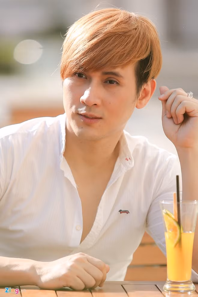 Nghi van Nguyen Vu da co vo va con trai 7 tuoi