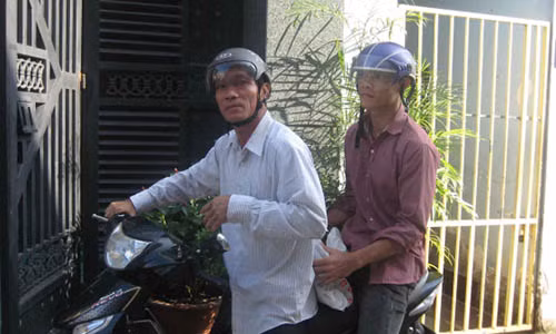 Nhau xong di ve sinh va bong dung... thanh cuop