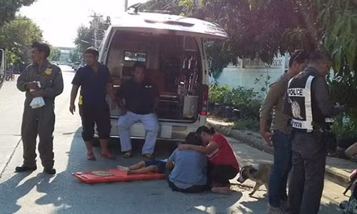 Em bé thiệt mạng vì bị bỏ quên. (Nguồn: BangkokPost)