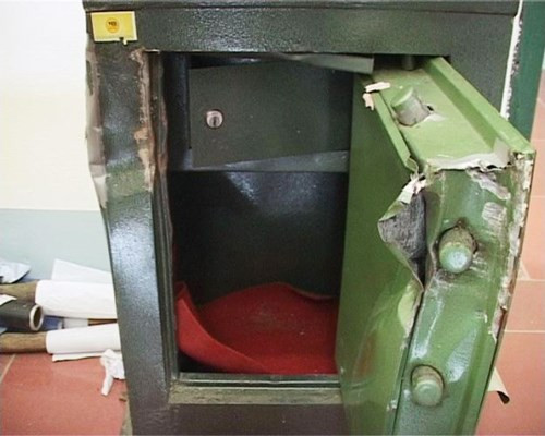 Lat mat “ong trum” trom cap xuyen the ky o dat Quang-Hinh-2