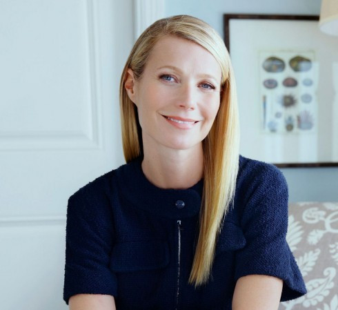 Cac sao cham soc da cua minh theo cach ghe ron nhat-Hinh-4