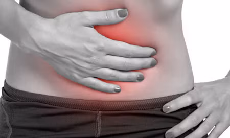 8. Làm giảm táo bón. Cam có chứa chất xơ giúp kích thích tiêu hóa và làm giảm táo bón.