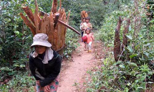 Lang som toi deu say 5 gio sang da goi nhau di uong ruou