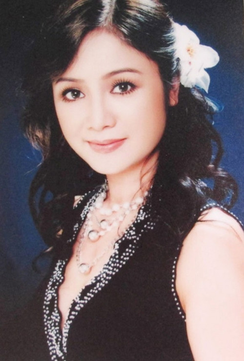 Năm 2008, trong LHP truyền hình Việt Nam, NSƯT Thu Hà đã vinh dự được nhận danh hiệu Nữ diễn viên chính xuất sắc cho bộ phim truyền hình dài tập Đường đời.