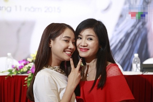 NSƯT Thu Hà đánh dấu sự trở lại khi tham gia Khúc hát mặt trời.