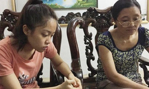 Nha truong giai dap viec nu sinh bi tu choi vao nganh cong an