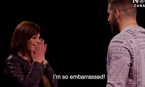 Gameshow truyen hinh thuc te coi do len giuong... hen ho gay soc