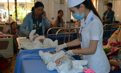 Ron nguoi ke bi cam yeu em vo tuoi xang dot ca gia dinh