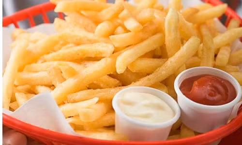 10 thuc pham cuc nhieu doc tinh khong nen an nhieu moi tuan