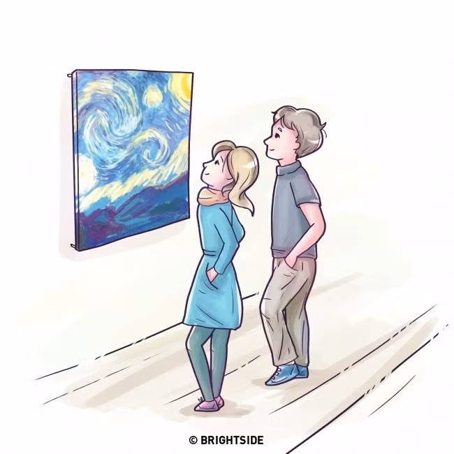  6. Bắt chước tư thế của con gái: Nếu chàng trai có những dáng đứng, điệu bộ giống bạn, có nghĩa là anh ấy đang cố gắng hiểu và tìm điểm chung với bạn. Do đó, hãy để ý ngôn ngữ cơ thể của phái mạnh.