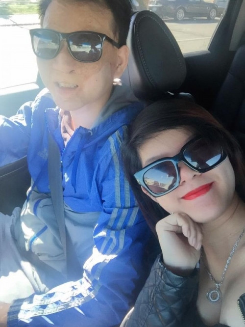 Hiện tại, vợ chồng trẻ này có một cuộc sống hạnh phúc, đầm ấm và có một con gái đáng yêu.