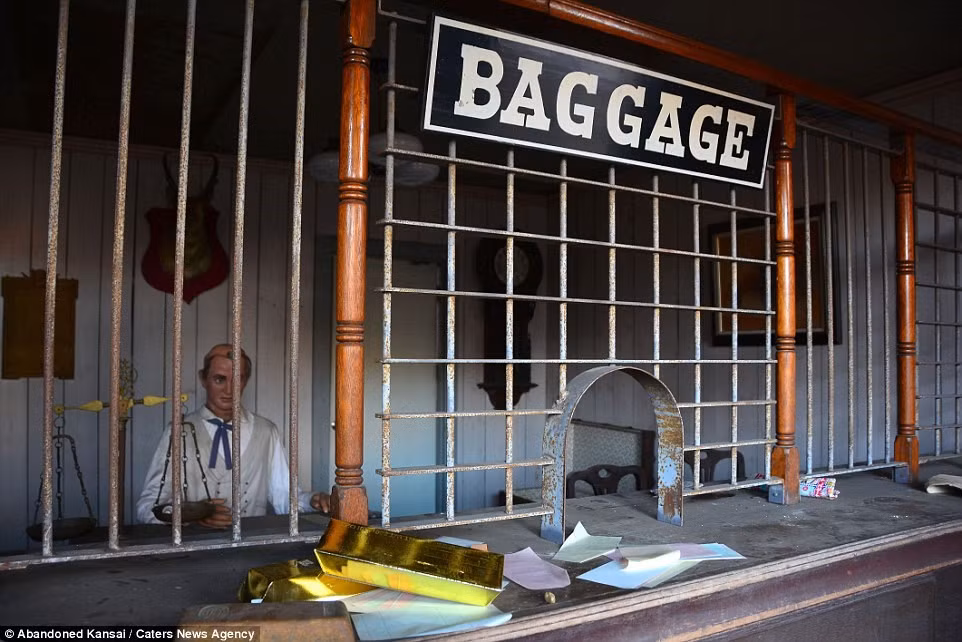 Chàng trai người Đức cho biết ban đầu anh không định tới đây do khá xa, nhưng may mắn anh đã đổi ý và được tham quan công viên bỏ hoang.